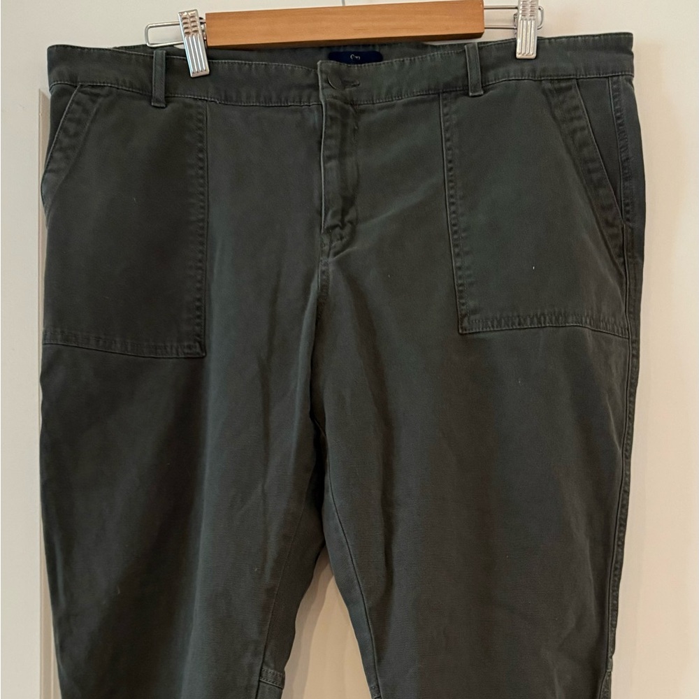 Women’s trousers